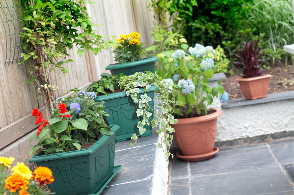 Whitefurze Venetian Forest Green Square Planter, 41cm