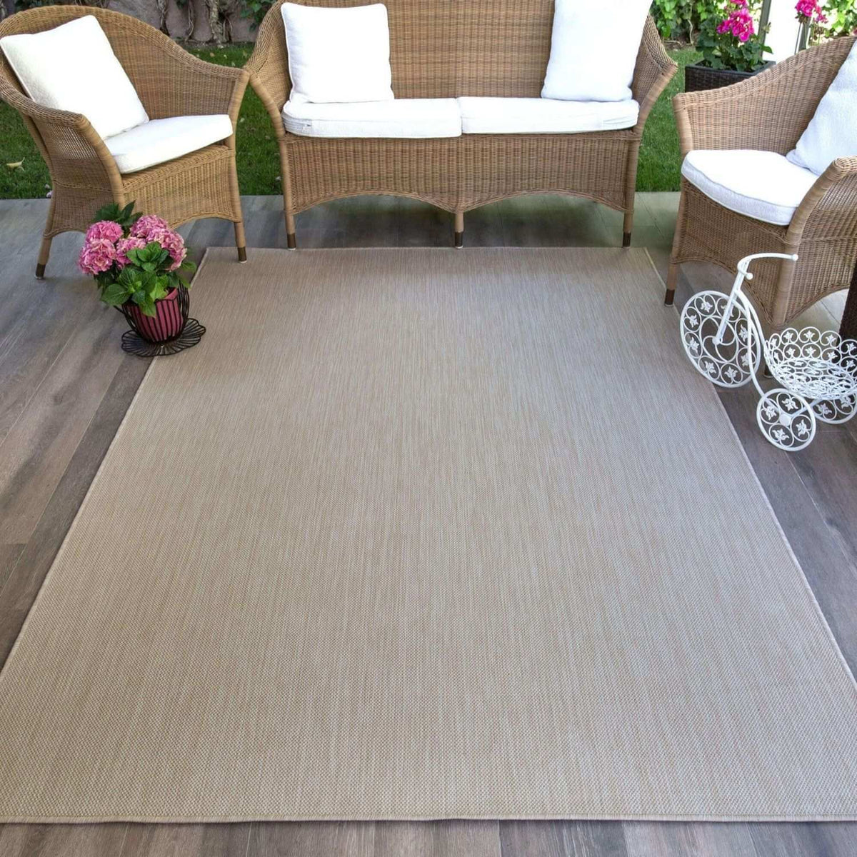 Ecology Outdoor Rug Beige 500B by The Rugs