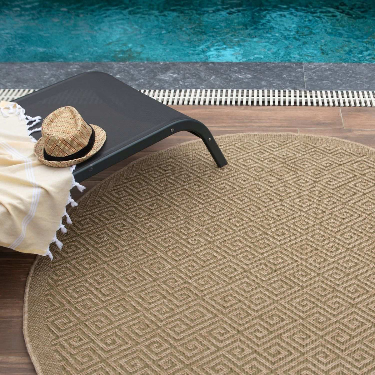 The Rugs Nature Outdoor Rug Green | 5100G