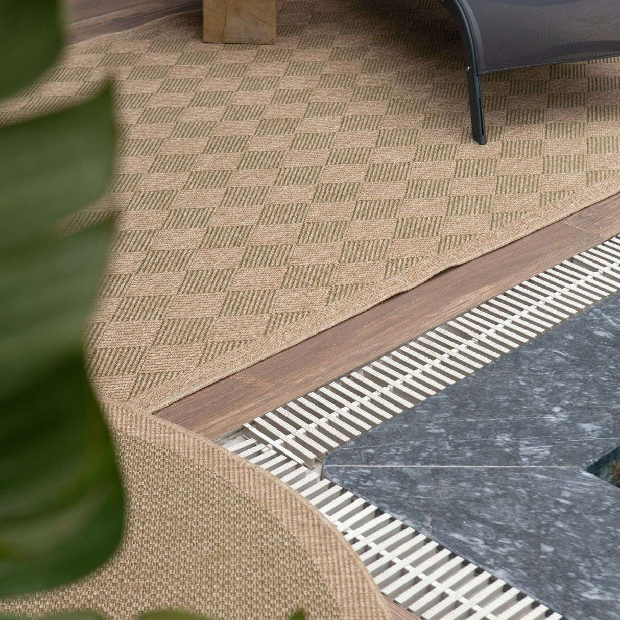 Nature Outdoor Rug Green  5300G by The Rugs