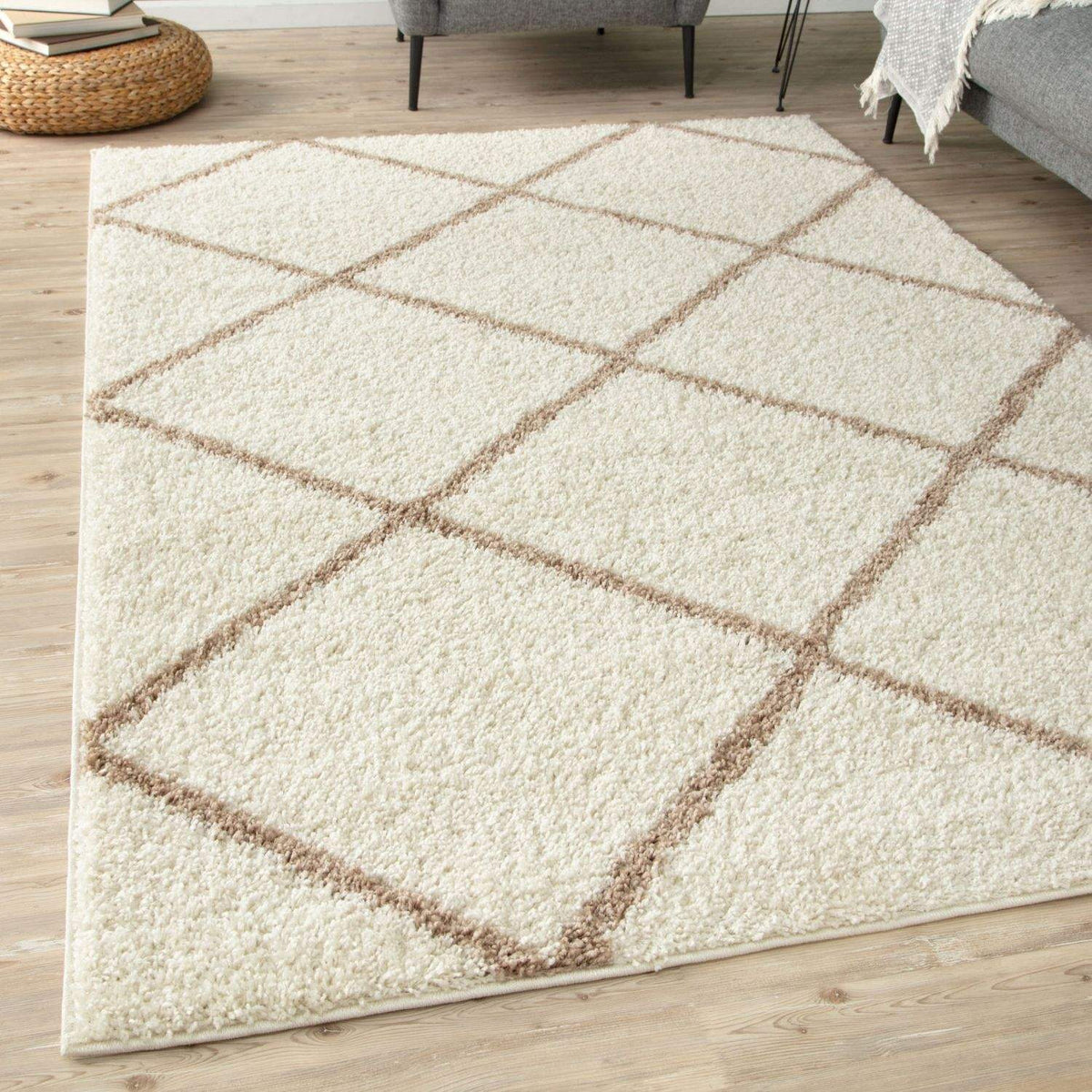 Moroccan Ivory Shaggy Rug 530 by The Rugs