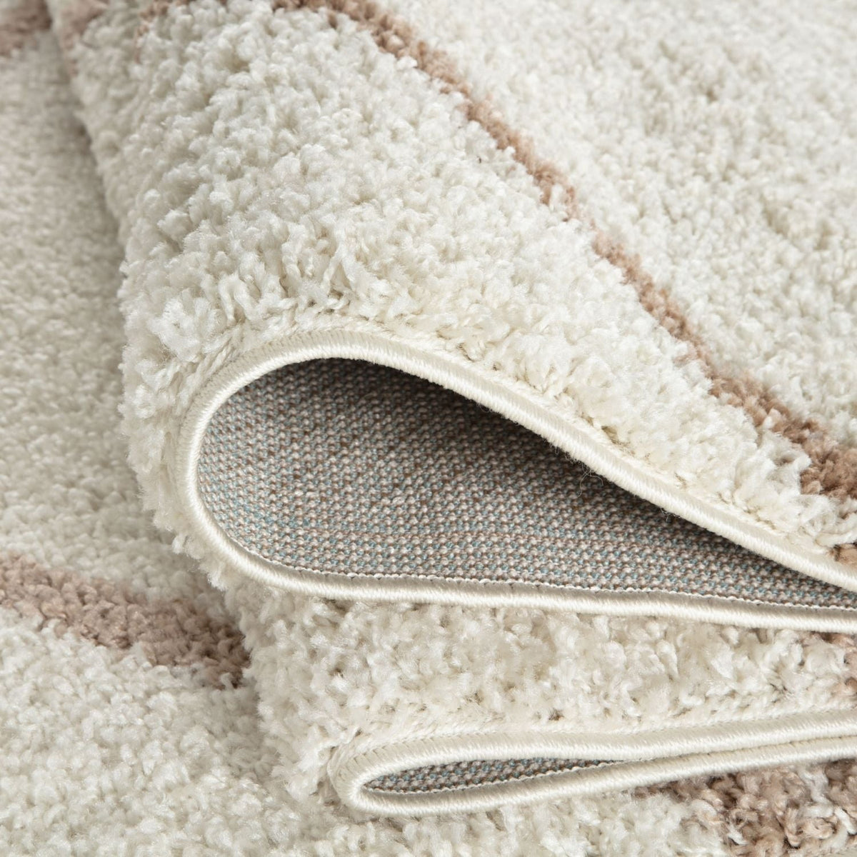 Moroccan Ivory Shaggy Rug 530 by The Rugs
