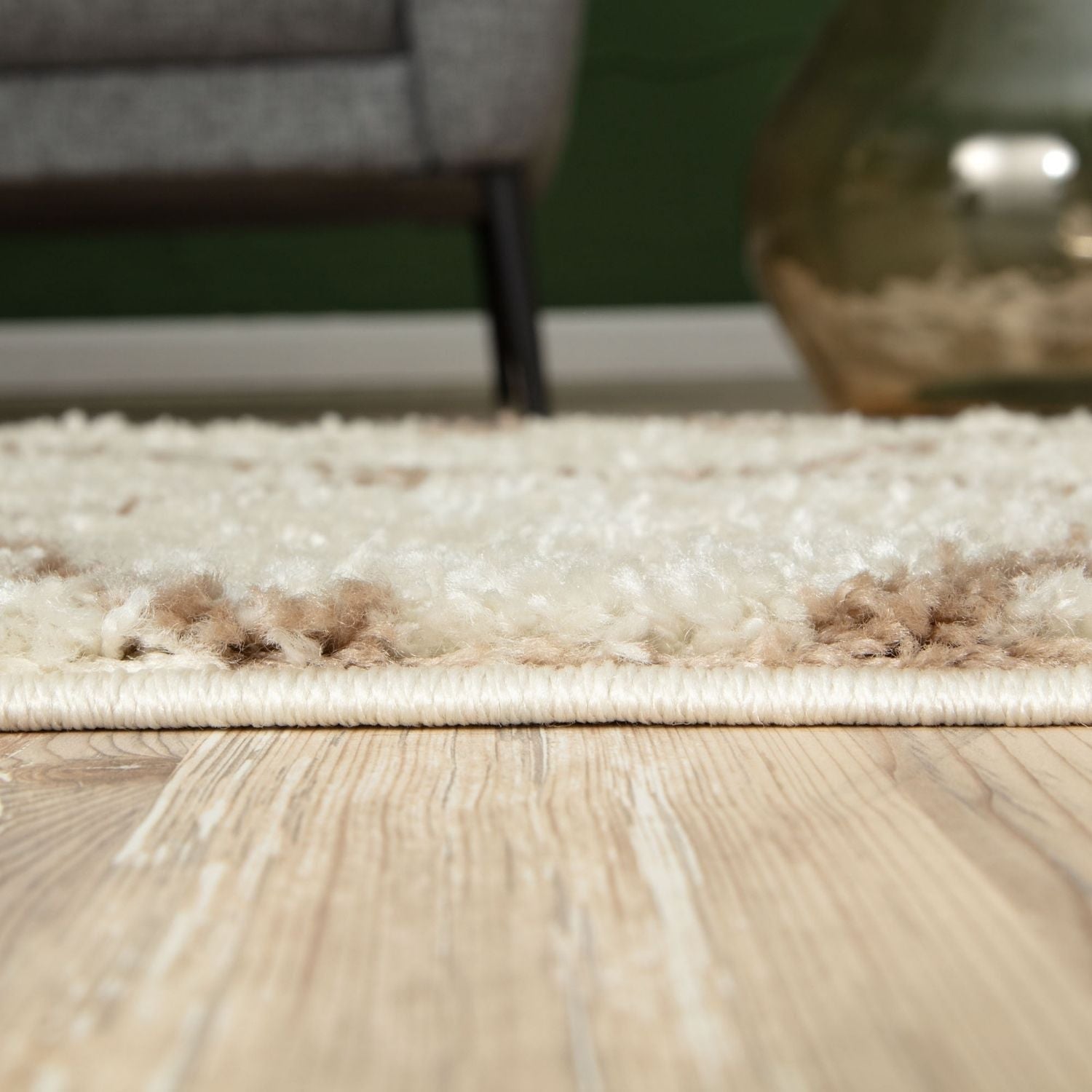 Moroccan Ivory Shaggy Rug 530 by The Rugs