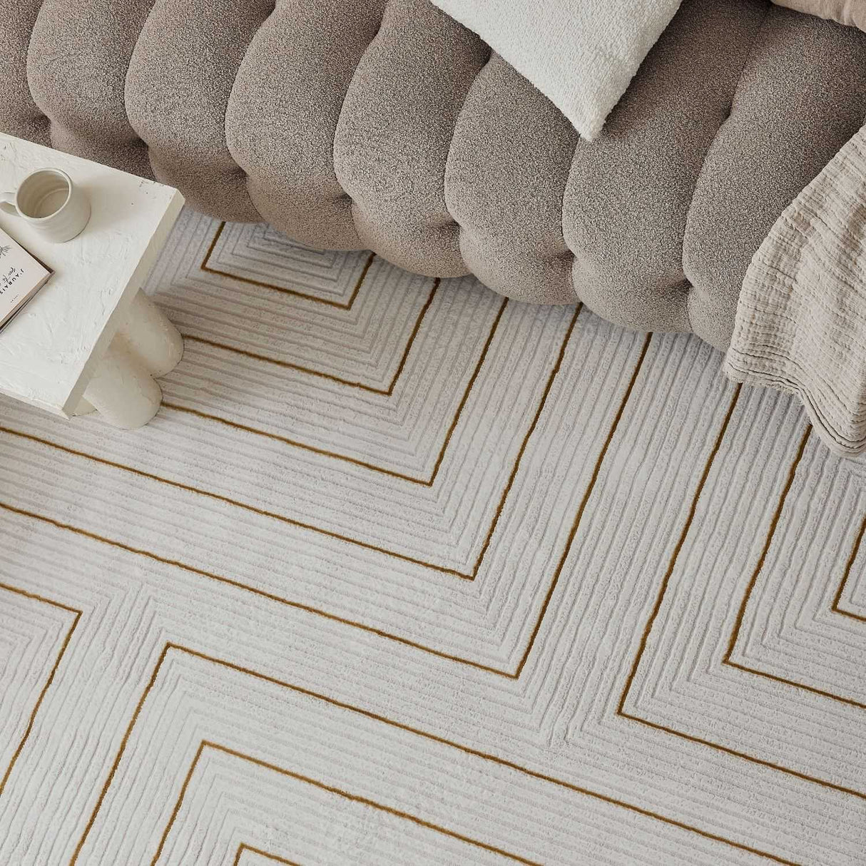 Carmel Cream-Gold Geometric Rug 6040 | The Rugs