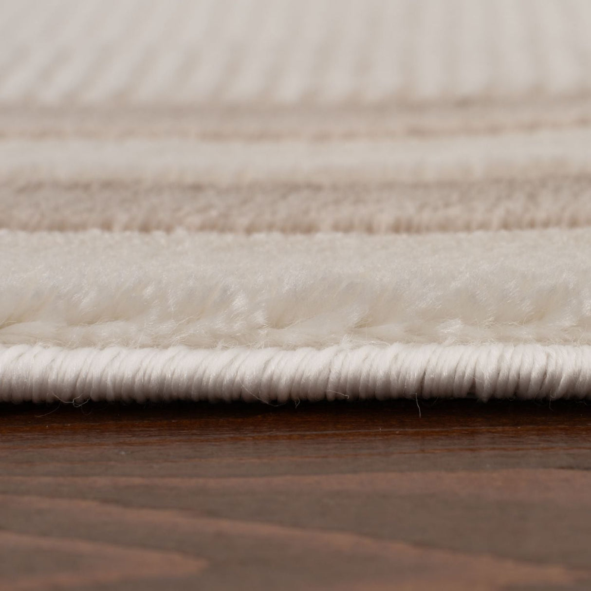 Carmel Cream‑Beige Bordered Rug 6060 from The Rugs