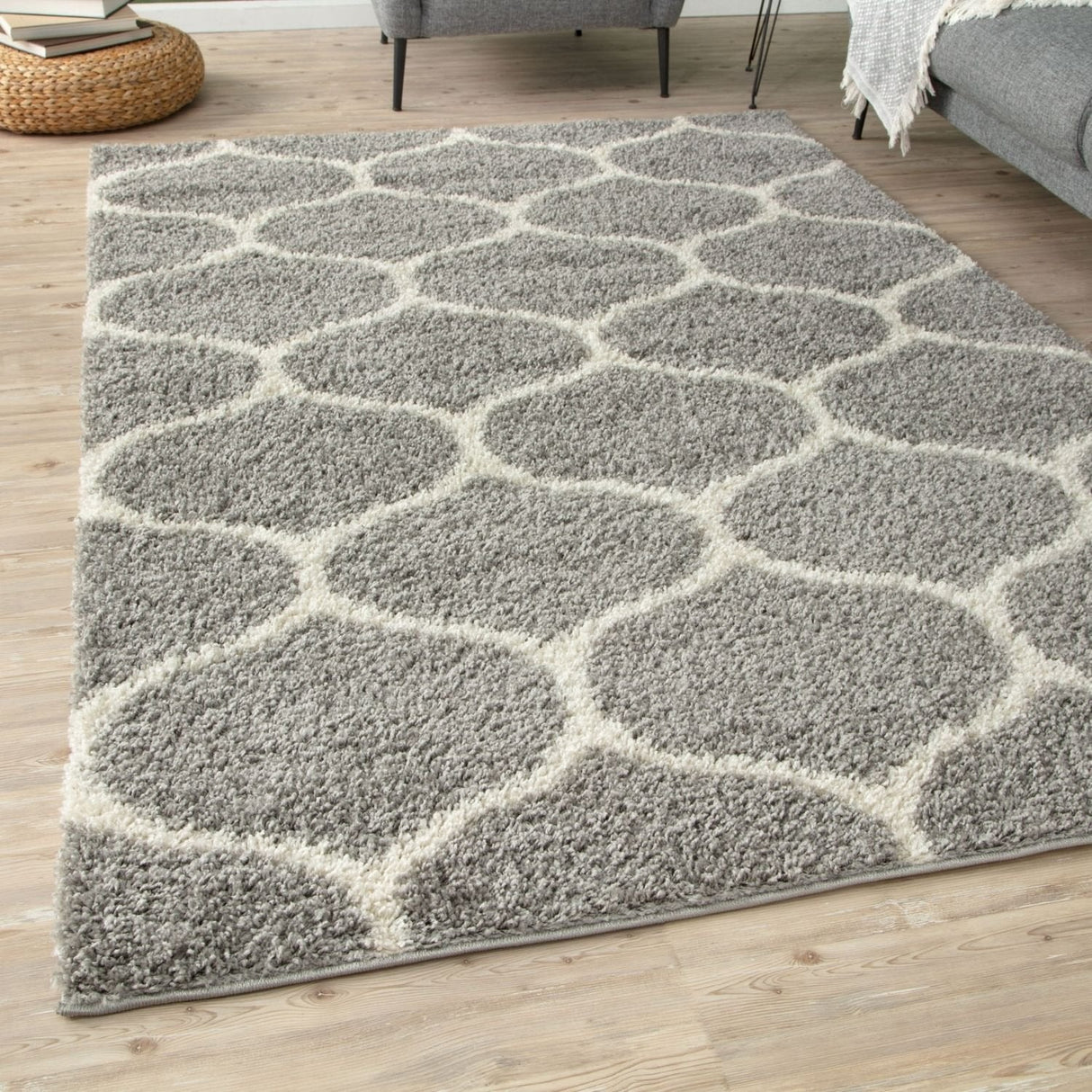 Moroccan Grey Shaggy Rug 610 by The Rugs