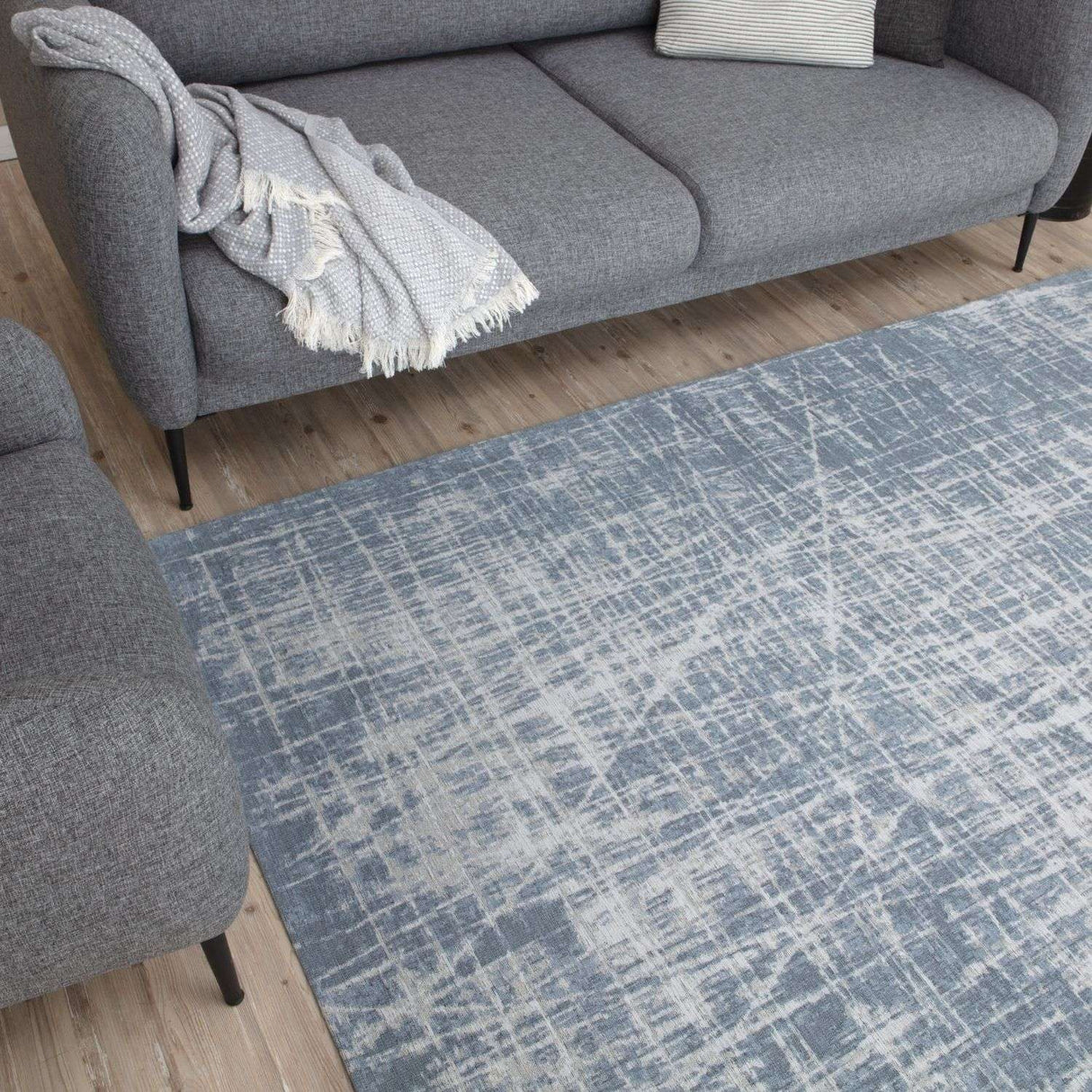 Washable Blue Rug Carina 6923 | Easy-Care | The Rugs