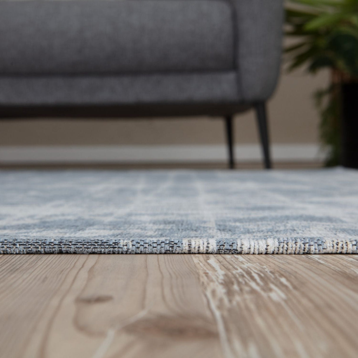 Washable Blue Rug Carina 6923 | Easy-Care | The Rugs
