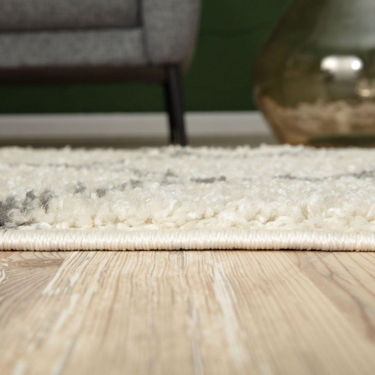 Moroccan Ivory Shaggy Rug 700 | The Rugs