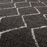 Moroccan Dark Grey Shaggy Rug 840 by The Rugs