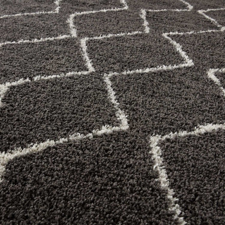 Moroccan Dark Grey Shaggy Rug 840 by The Rugs