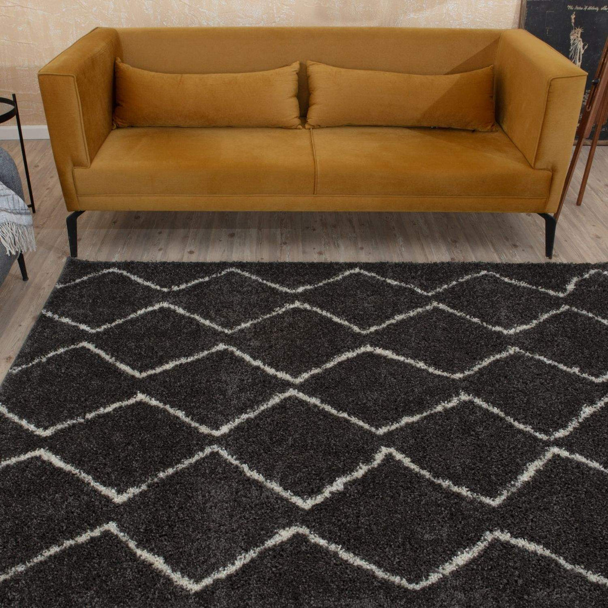 Moroccan Dark Grey Shaggy Rug 840 by The Rugs