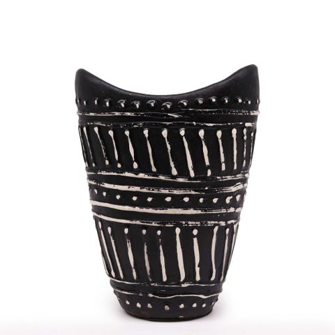 HatiNest Swirls Shaped Dry Flowers Handmade Vase - Chocolate