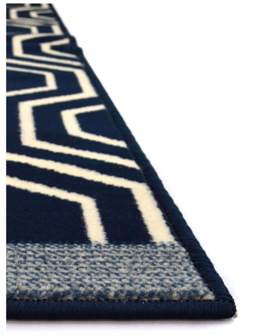 Maestro Honeycomb Navy Rug | 100% polypropylene