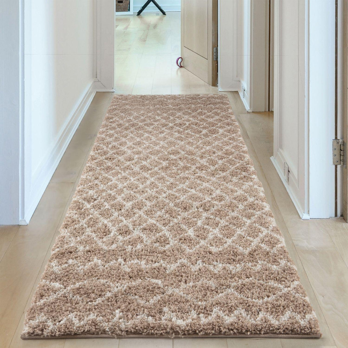 Moroccan Beige Shaggy Rug 920 by The Rugs