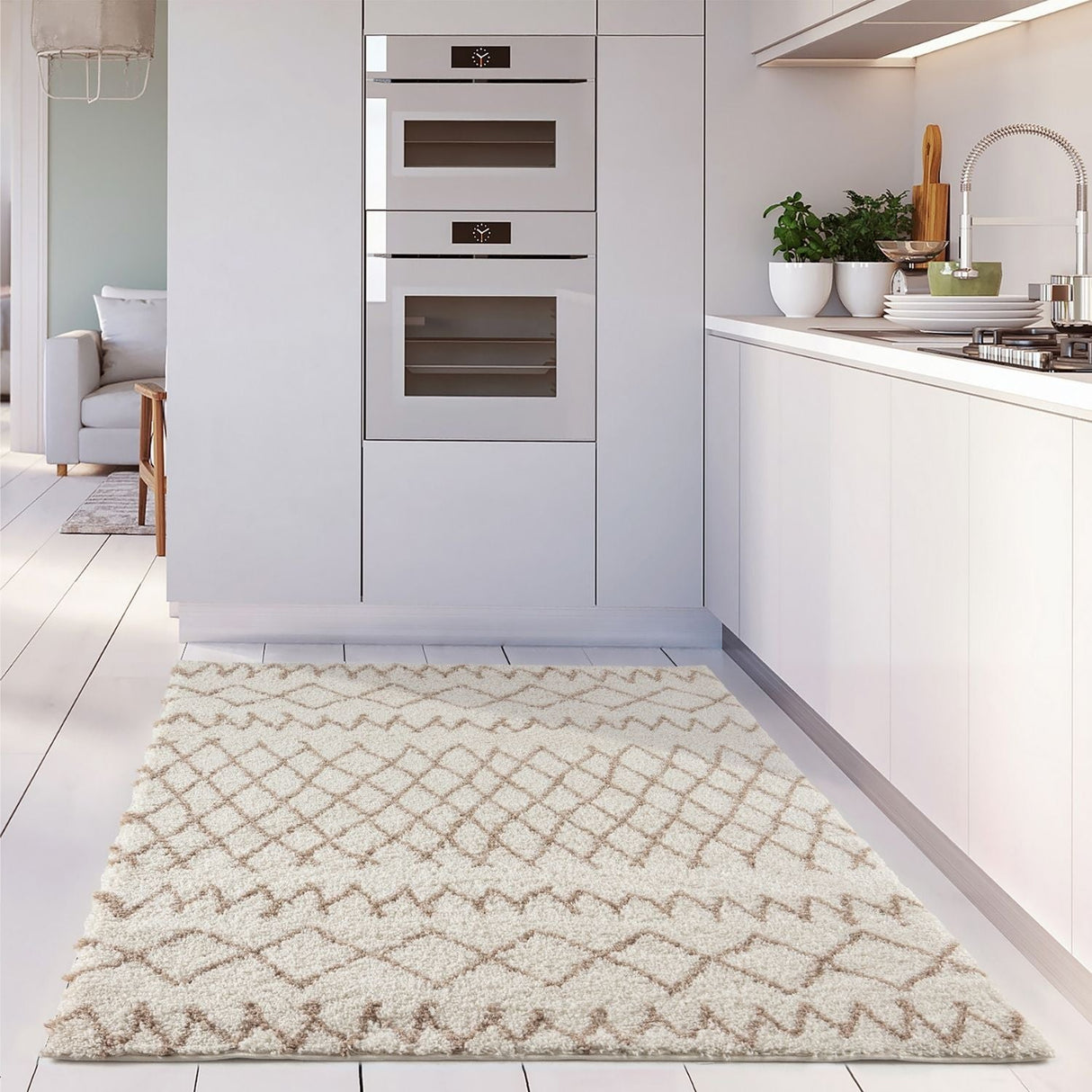 Moroccan Ivory Beige Shaggy Rug | 100% polypropylene