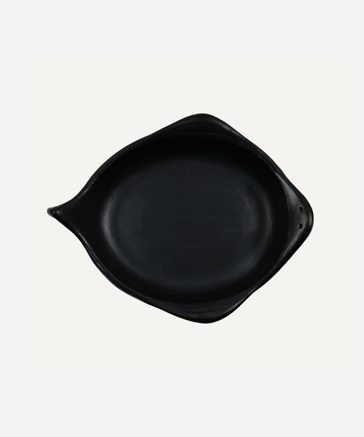CasaLatina Chamba Black Clay Fish Dish