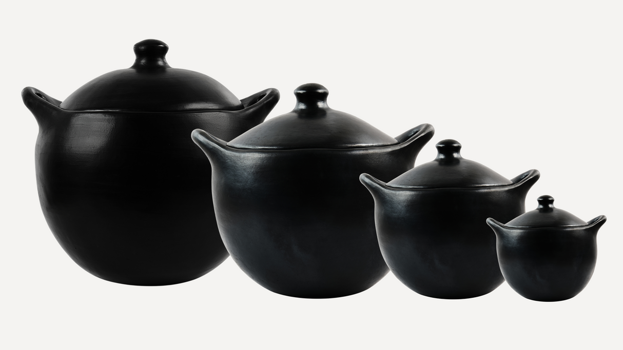 CasaLatina Chamba Black Clay Cocotte