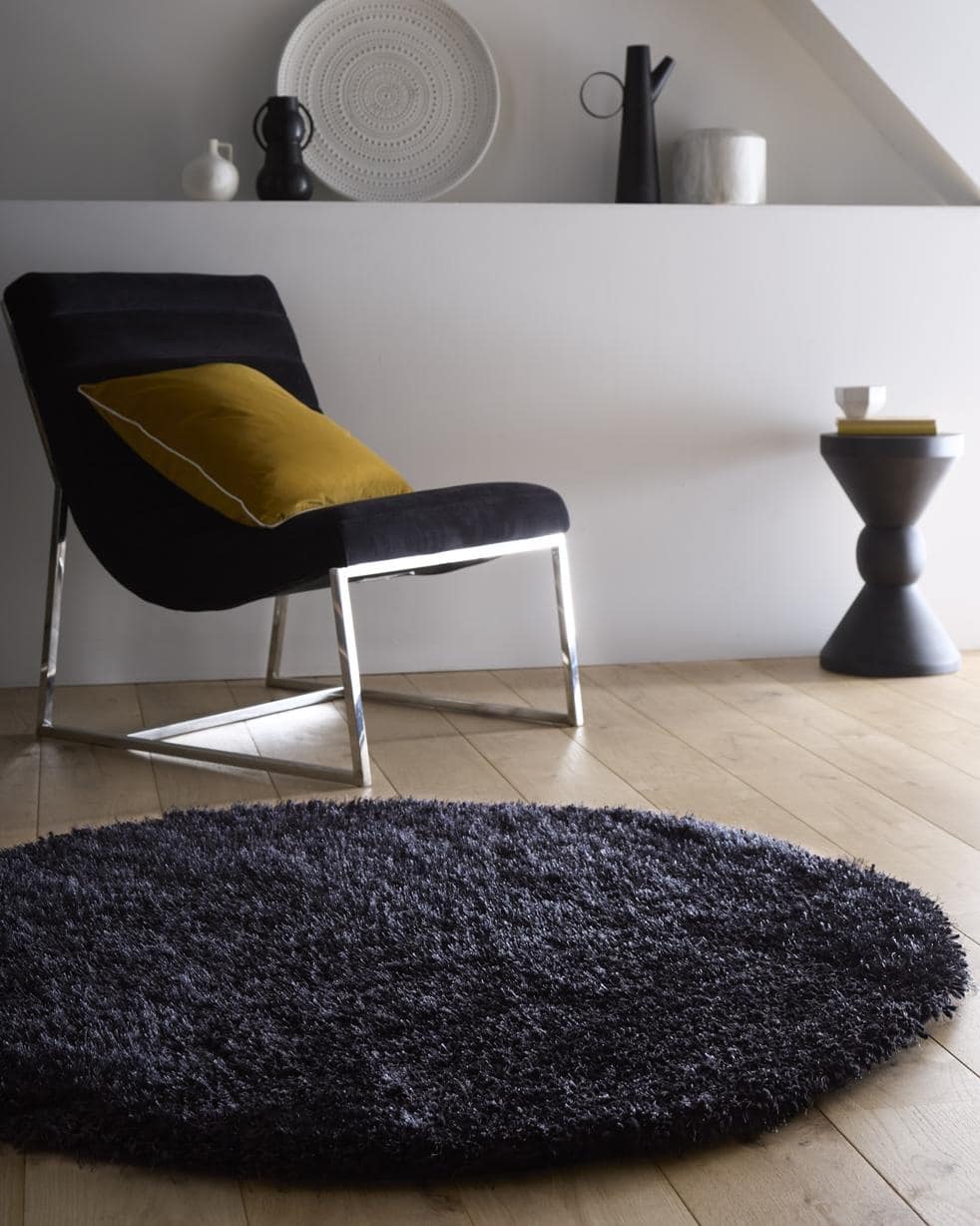 Chicago Black Shaggy Rug by The Rugs
