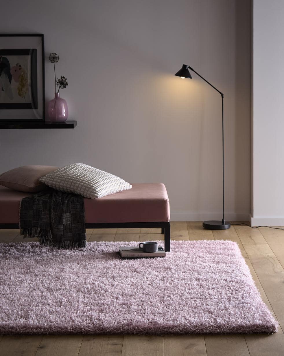 Chicago Pink Shaggy Rug by The Rugs