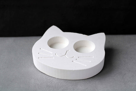 Gloria Home White Concrete Cat Tealight Holder
