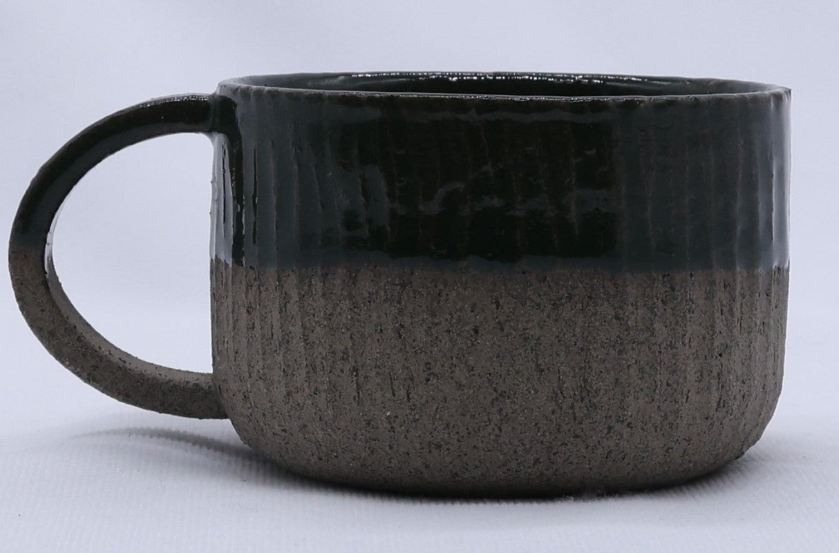 Bluverde Arte Handmade Ceramic Smoked Grey Stoneware Mug