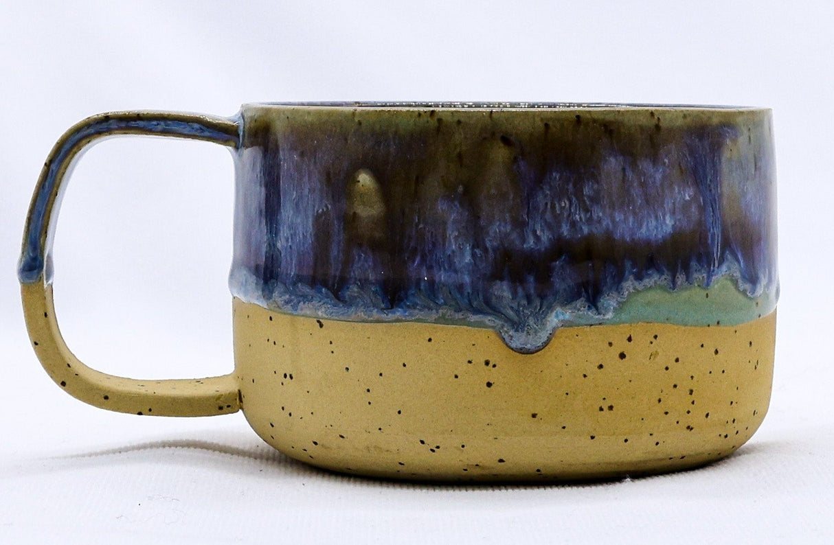 Bluvio Grande Handmade Stoneware Ceramic Mug