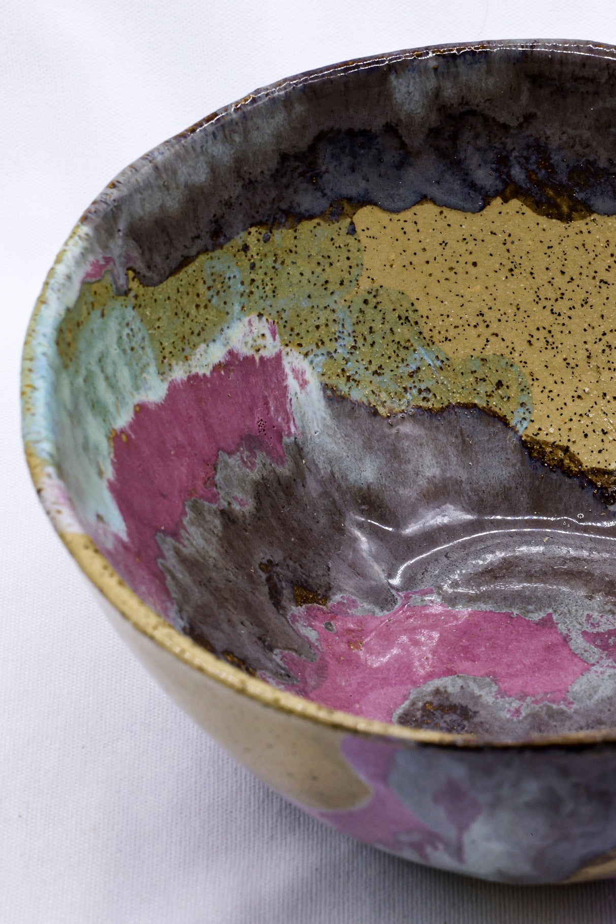 Large Mauve Coast Bloom Handmade Ceramic Stoneware Dinner Bowl