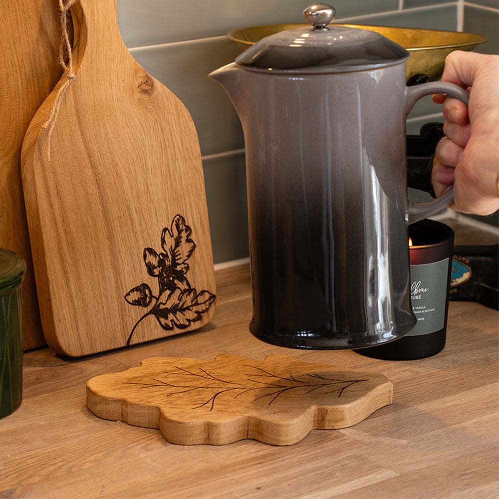 Selbrae House Oak Leaf Oak Pot Stand