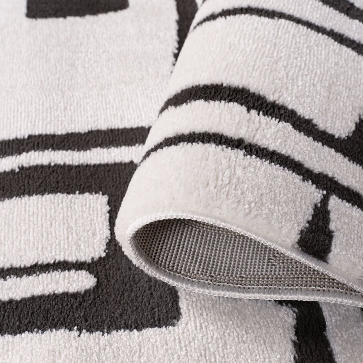 The Rugs Loft Abstract Dark Grey Rug