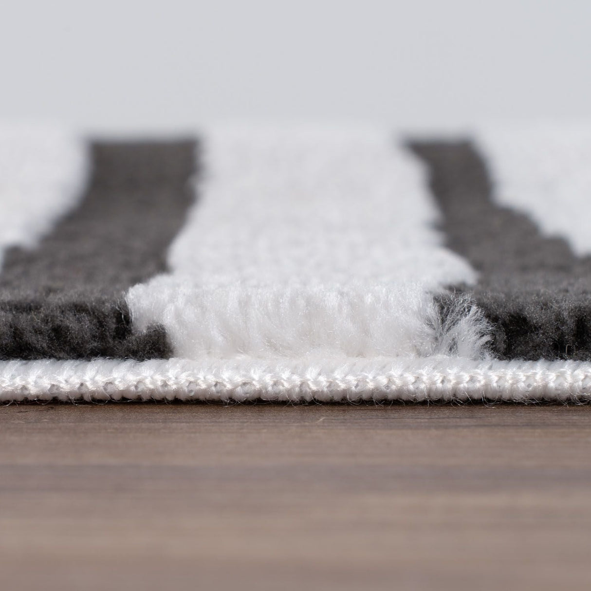 The Rugs Loft Geometric Dark Grey Rug