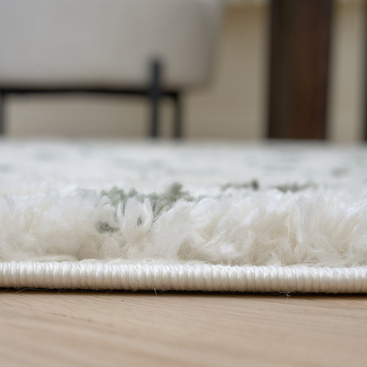 The Rugs Moodi Shaggy Green Drizzle Rug