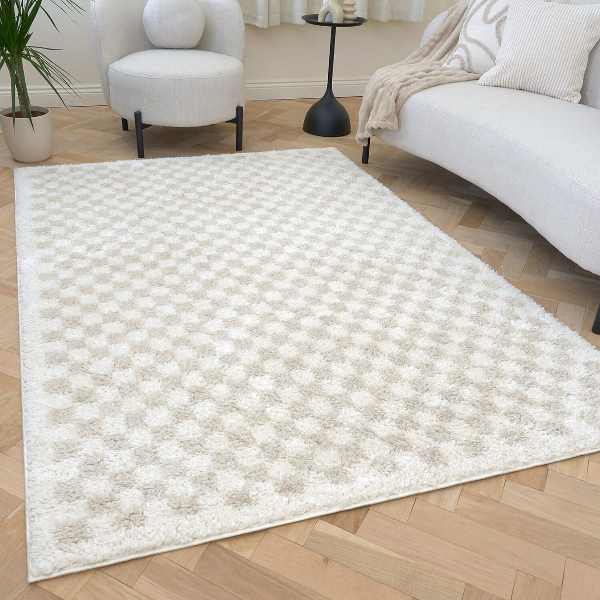The Rugs Moodi Shaggy Light Beige Nomari Rug