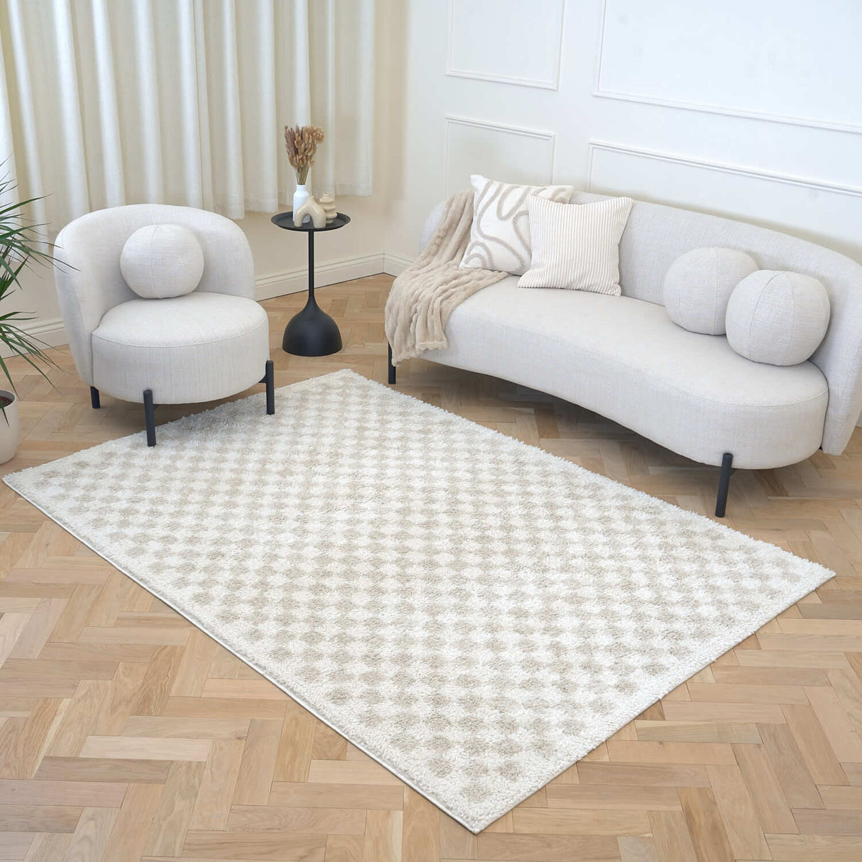 The Rugs Moodi Shaggy Light Beige Nomari Rug