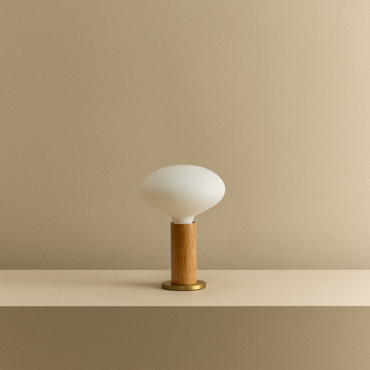 Tala Knuckle Table Lamp in Oak Oval Dim to Warm