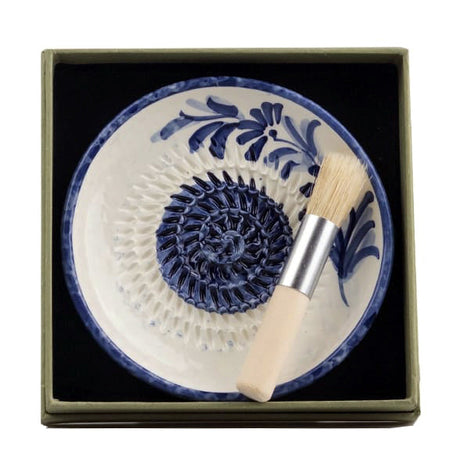 Selbrae House Olive Ceramic Garlic Grater & Brush Set