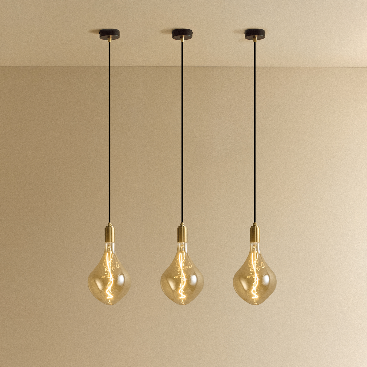 Tala Voronoi II Pendant Light in Brass - Set of 3