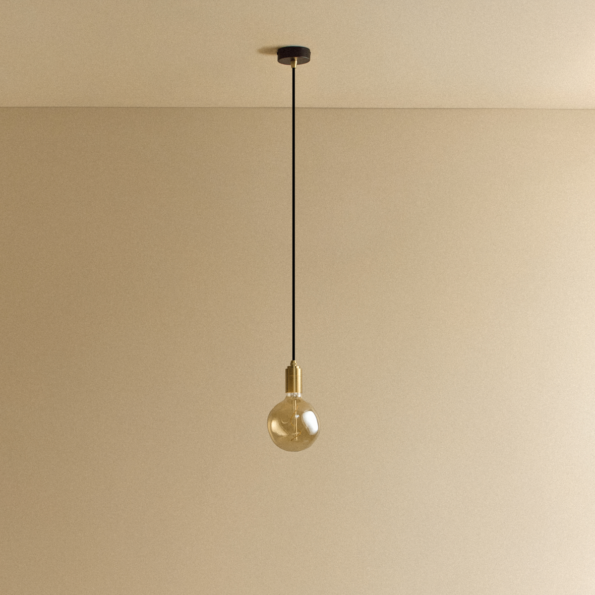 Tala Voronoi I Pendant Light in Brass
