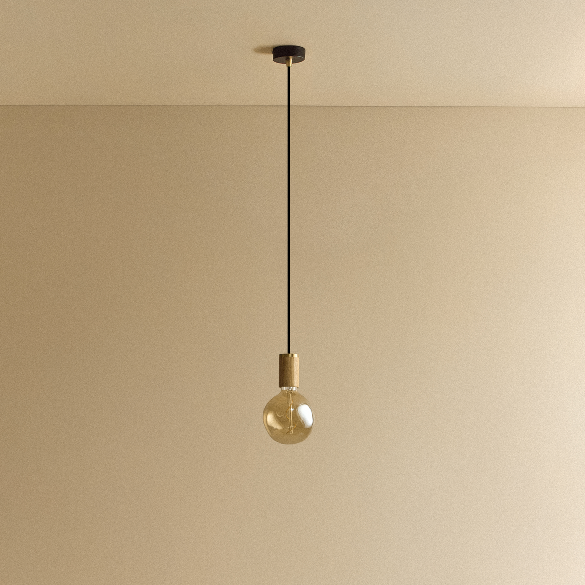 Tala Voronoi I Pendant Light in Oak