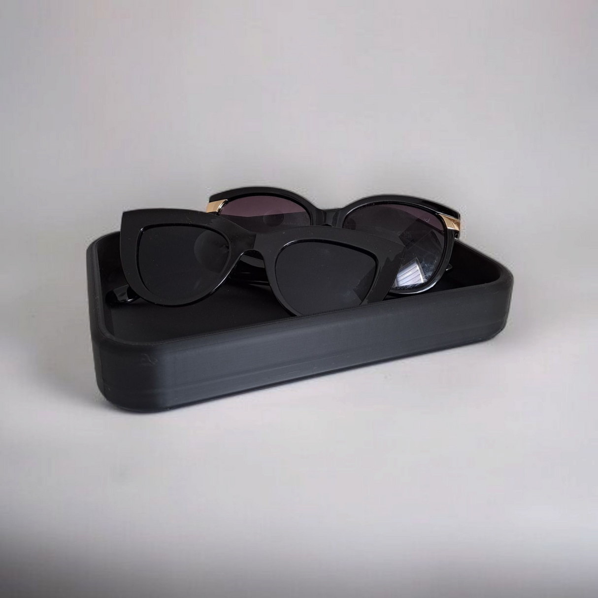 Filamora Studios Modern Rectangular Catchall Tray