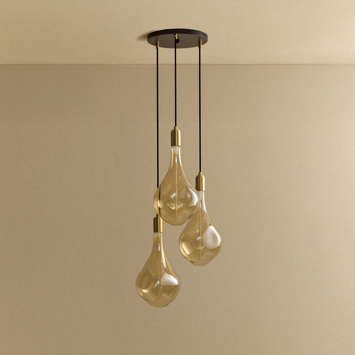 Tala Triple Pendant in Brass with Voronoi III