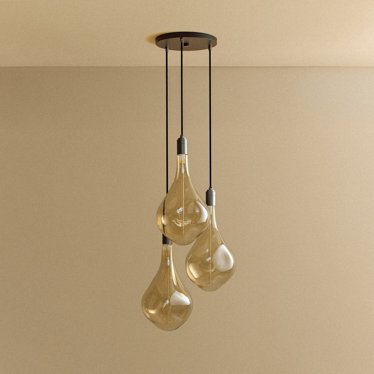 Tala Triple Pendant in Graphite Voronoi III