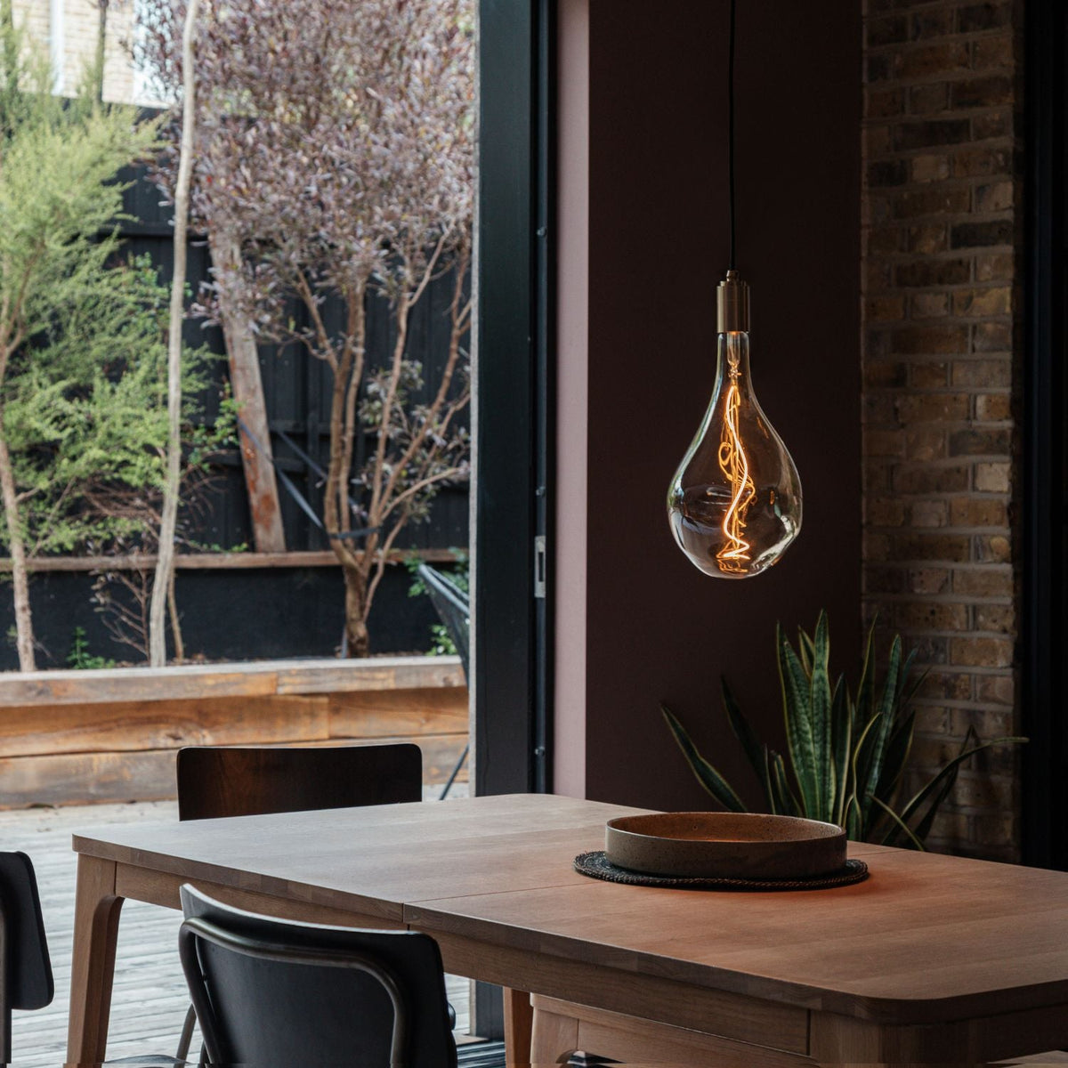 Tala Voronoi III E27 LED Bulb