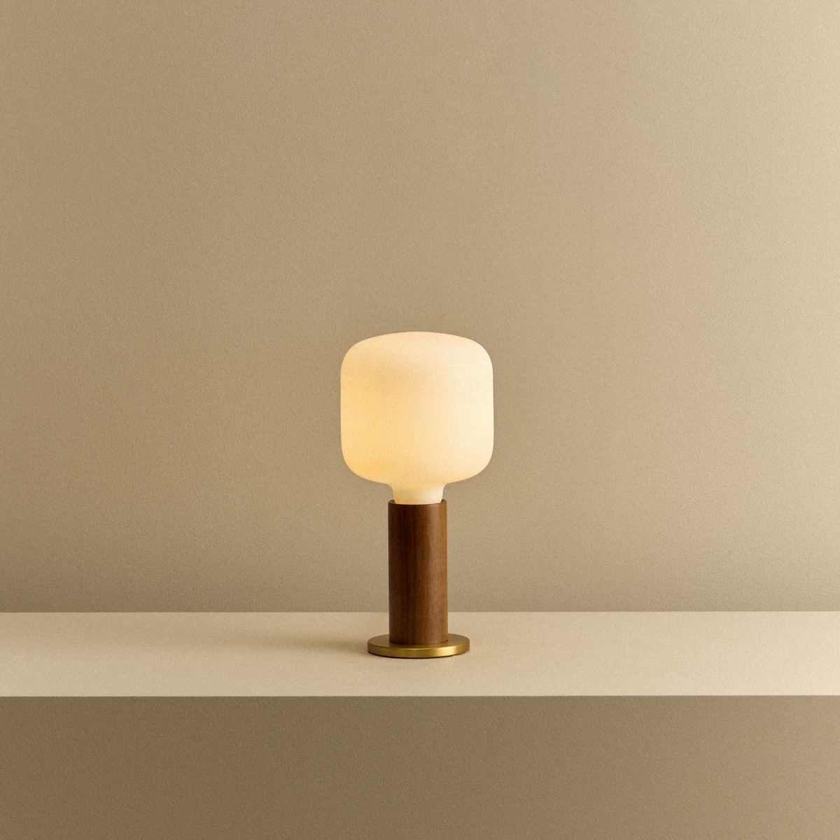 Tala Knuckle Table Lamp in Walnut with Oblo Bulb