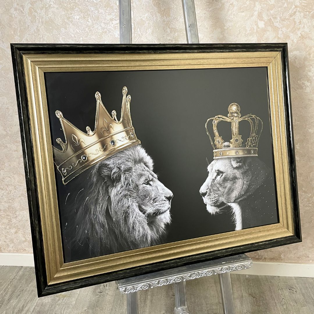 Pagazzi King Queen Lions with Gold Crowns Artwork