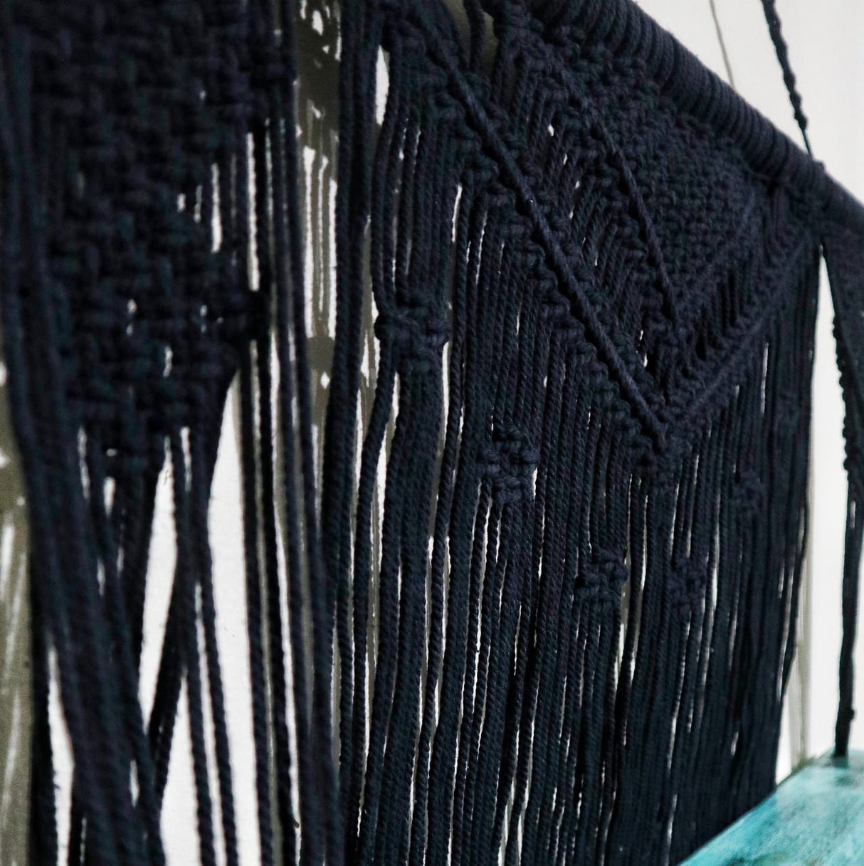 HatiNest Black Macrame Hanging Shelves - Turquoise