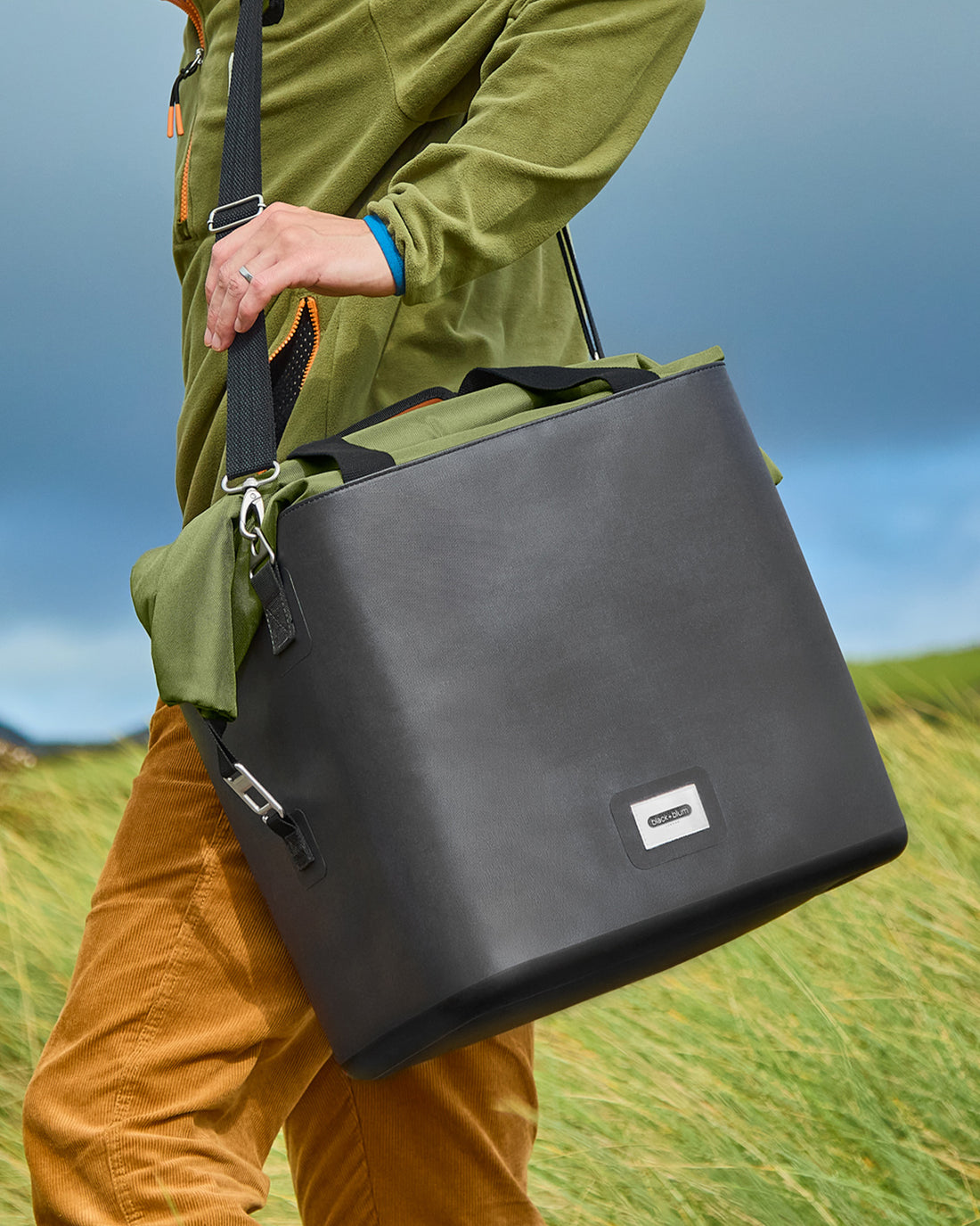 Black + Blum Insulated Cooler Bag, Slate