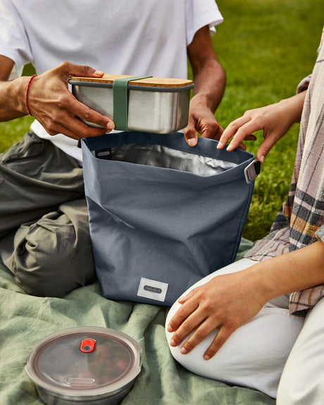 Black+Blum Insulated Lunch Bag, Moss