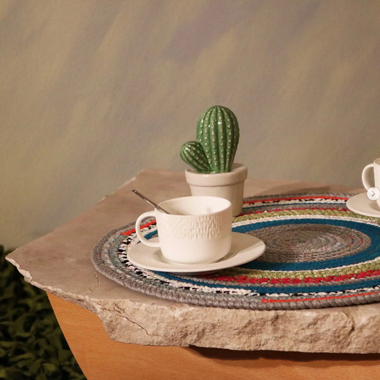 Portuguese Treasures Round Braided Cotton Placemats
