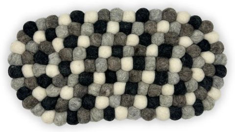 HatiNest Oval Felt Ball Centre Mat - Multi Grey